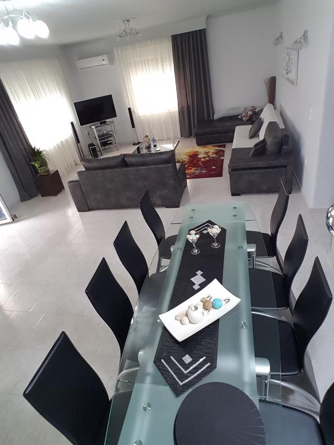 Bourlis Apartments Asprovalta Exterior photo